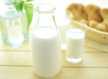 國產(chǎn)乳品與進(jìn)口乳品質(zhì)量對(duì)比 數(shù)據(jù)背后的真相與啟示